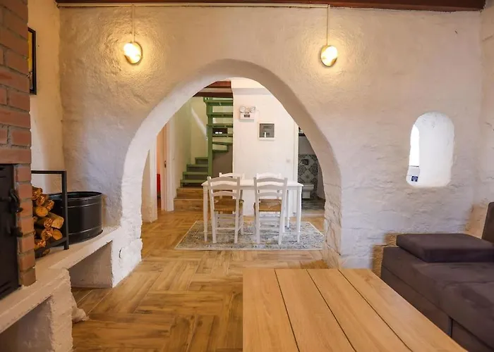 Traditional Seaside Stone With Private Pool 빌라 Bodrum