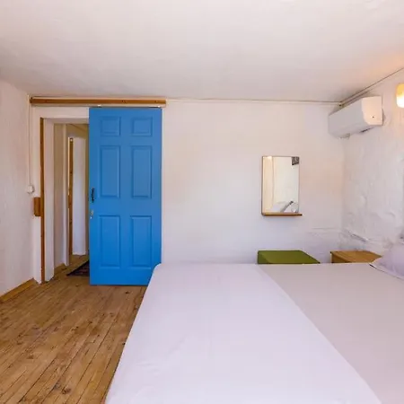 Traditional Seaside Stone With Private Pool Вилла *